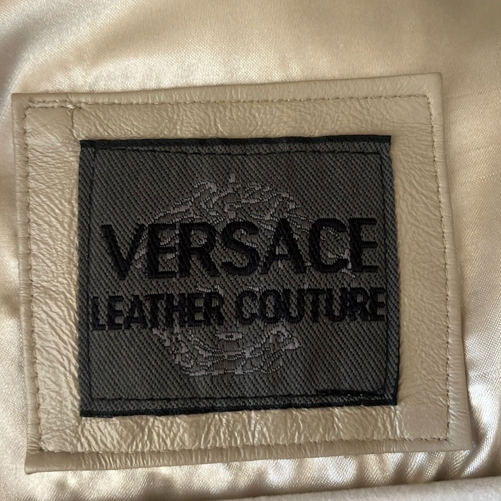 men’s versace coat authentic with labels